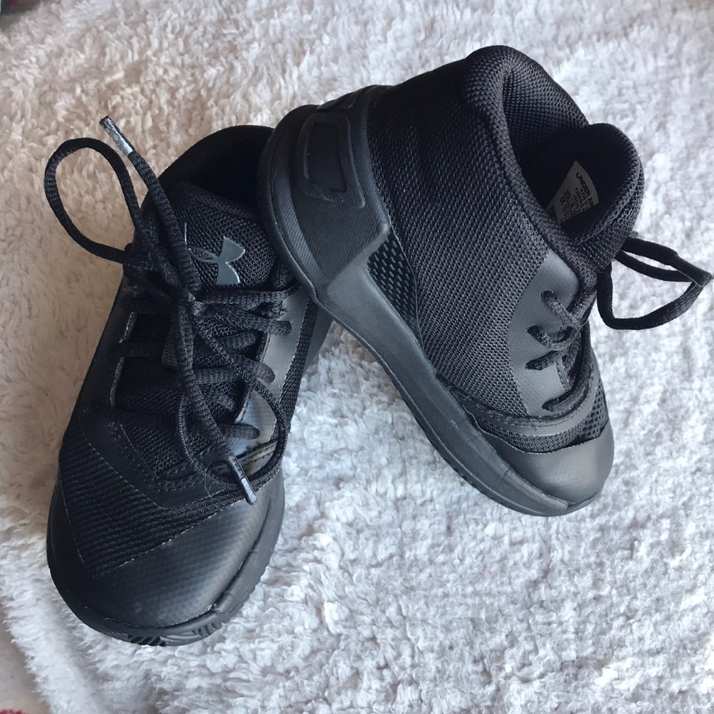 Under armor toddler sneakers
